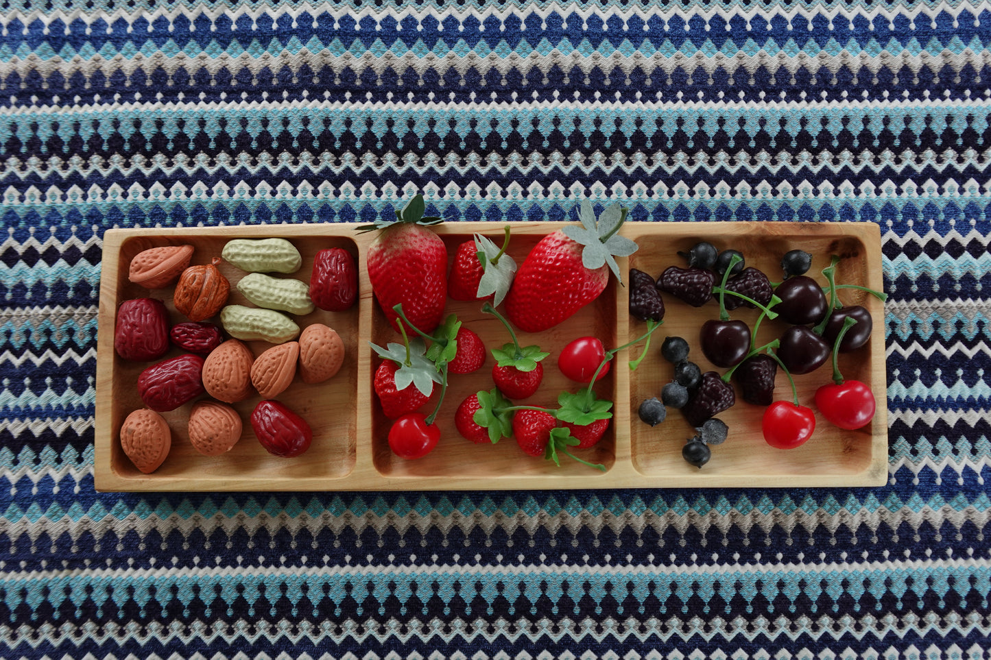 Indiana Ash 3 Slot Serving Tray