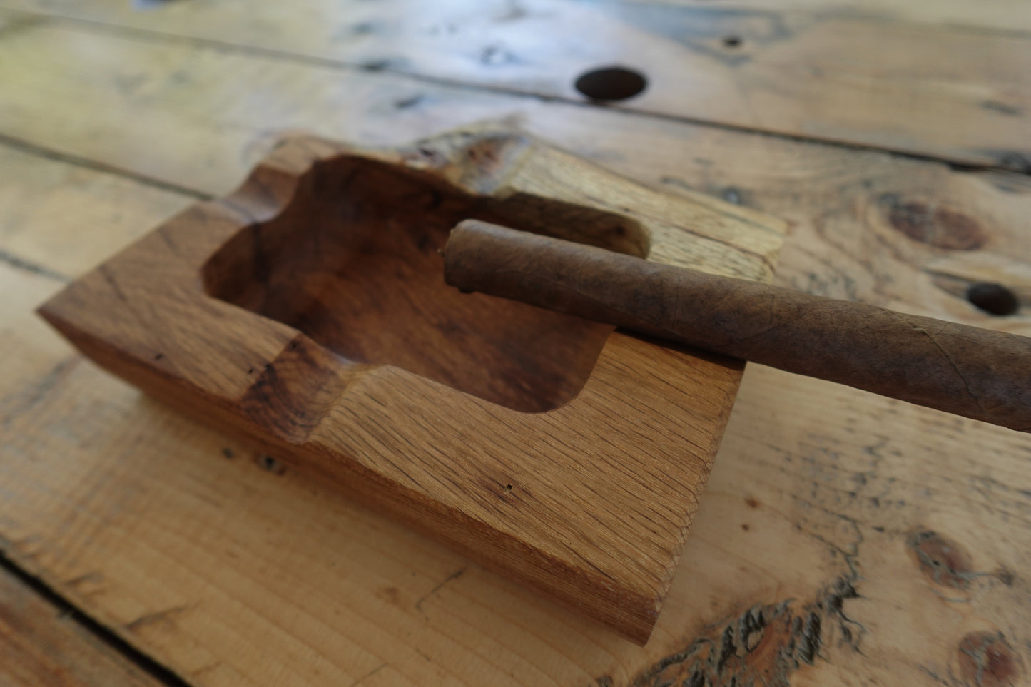 Indiana White Oak 4 Slot Cigar Ashtray 8202024WO2