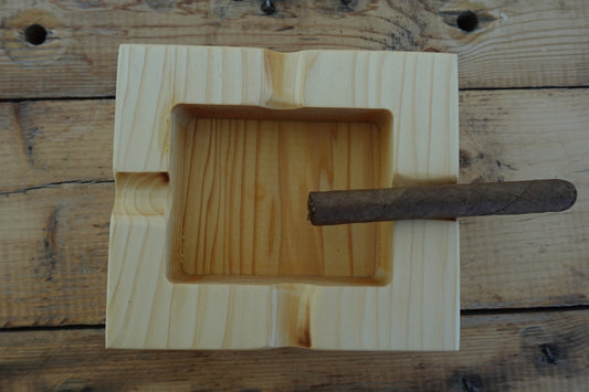 4222024P2 Indiana Pine 4 slot Cigar Ashtray