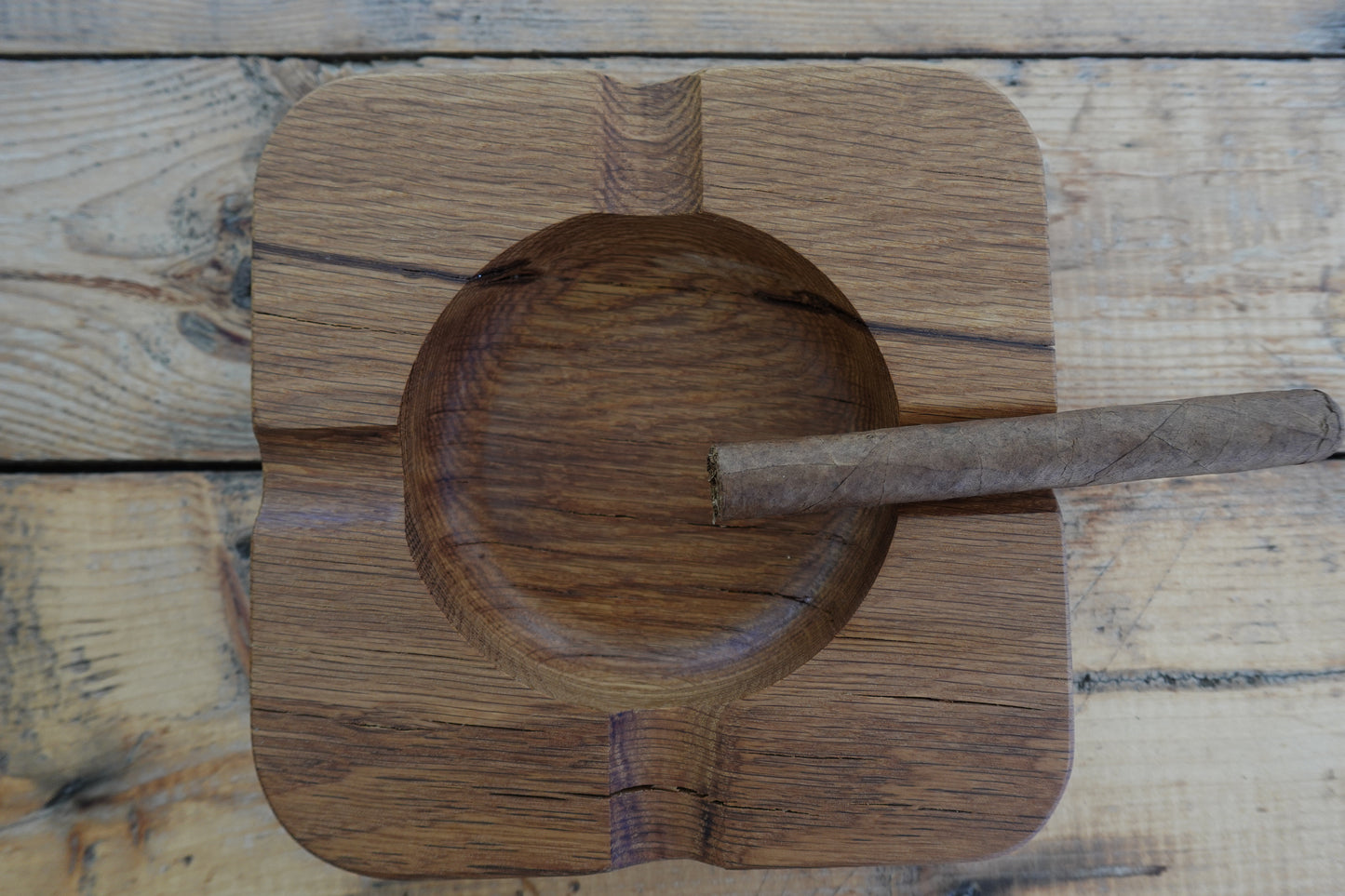 4 Slot Indiana White Oak Cigar Ashtray 092024WO1