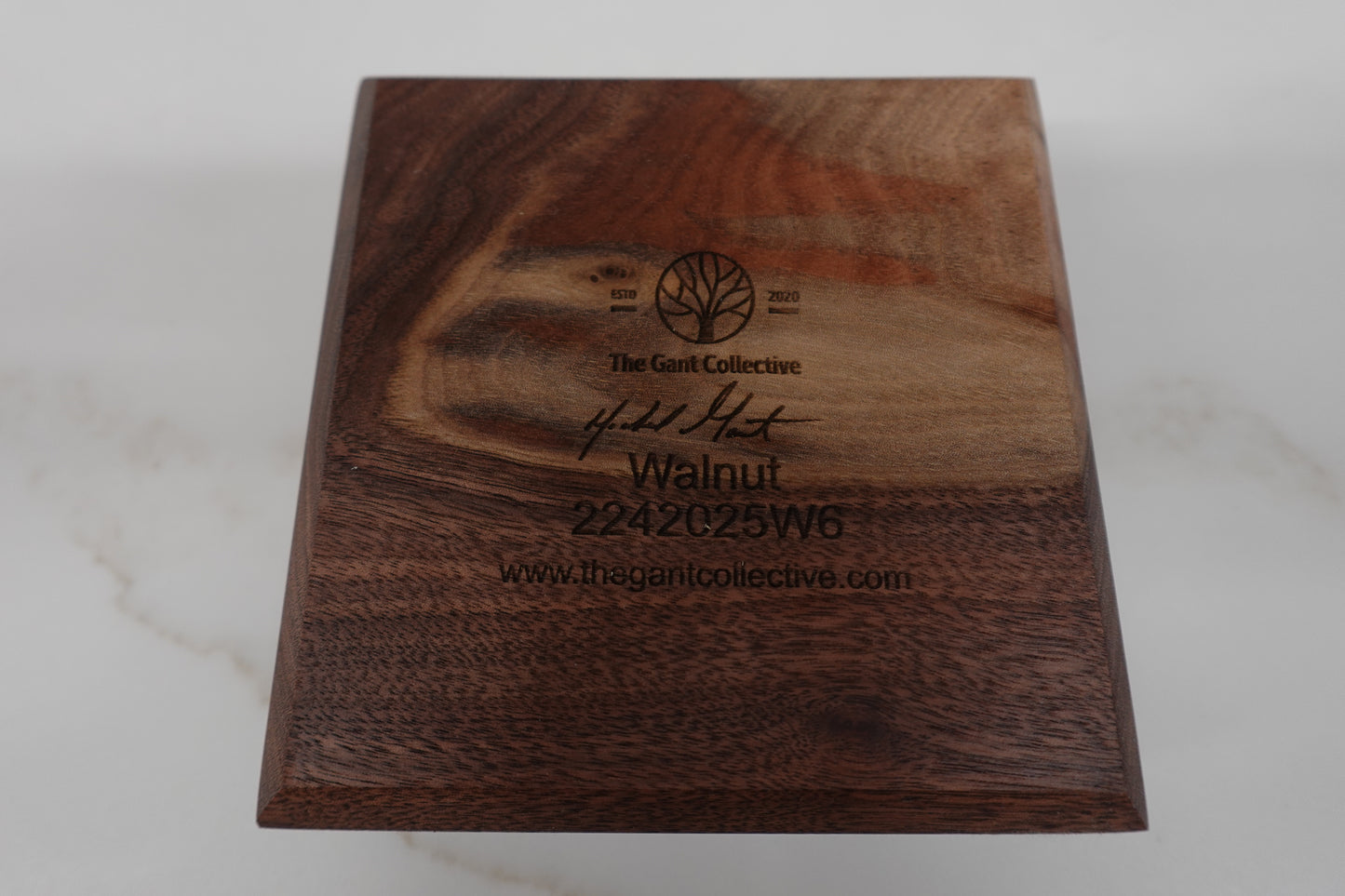 Indiana Bourbon Club Walnut 4 Slot Ashtray 22242025W6