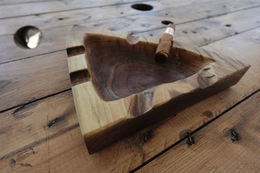 Large Six Finger Indiana Walnut Triangle Cigar Ashtray