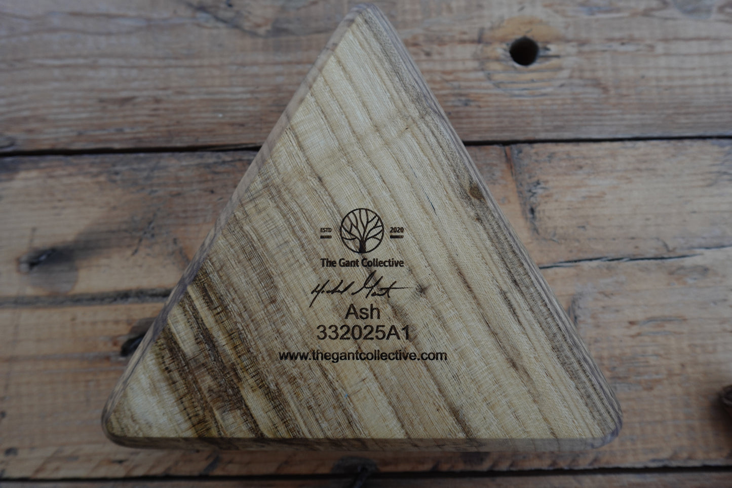 332025A1 Spalted Indiana Ash Triangle Ashtray