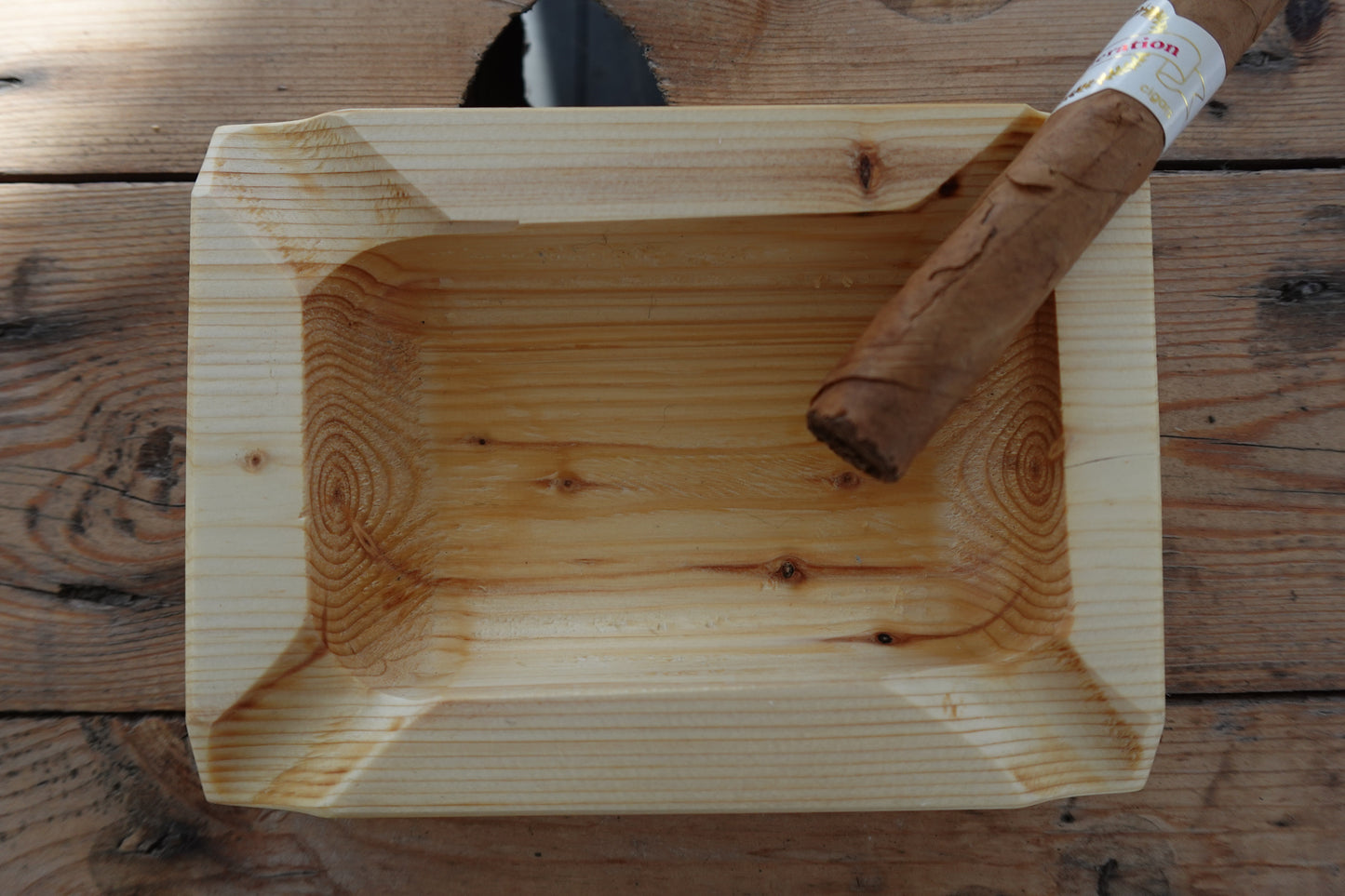 Indiana Pine 4 Slot Cigar Ashtray