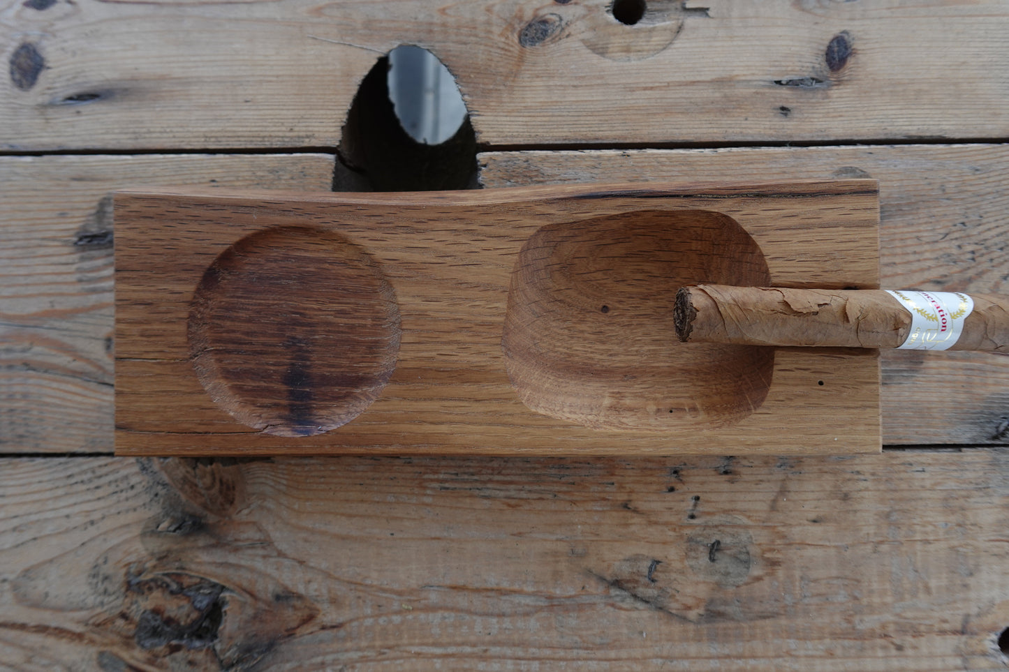 Indian White Oak Single Stick Cigar Ashtray 11152024WO1