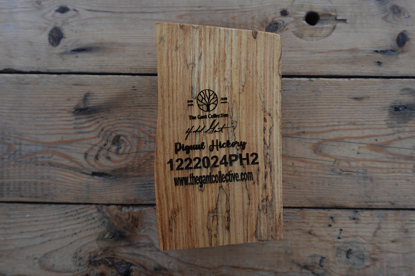 Pignut Hickory 2 Slot Cigar Ashtray 12222024PH2