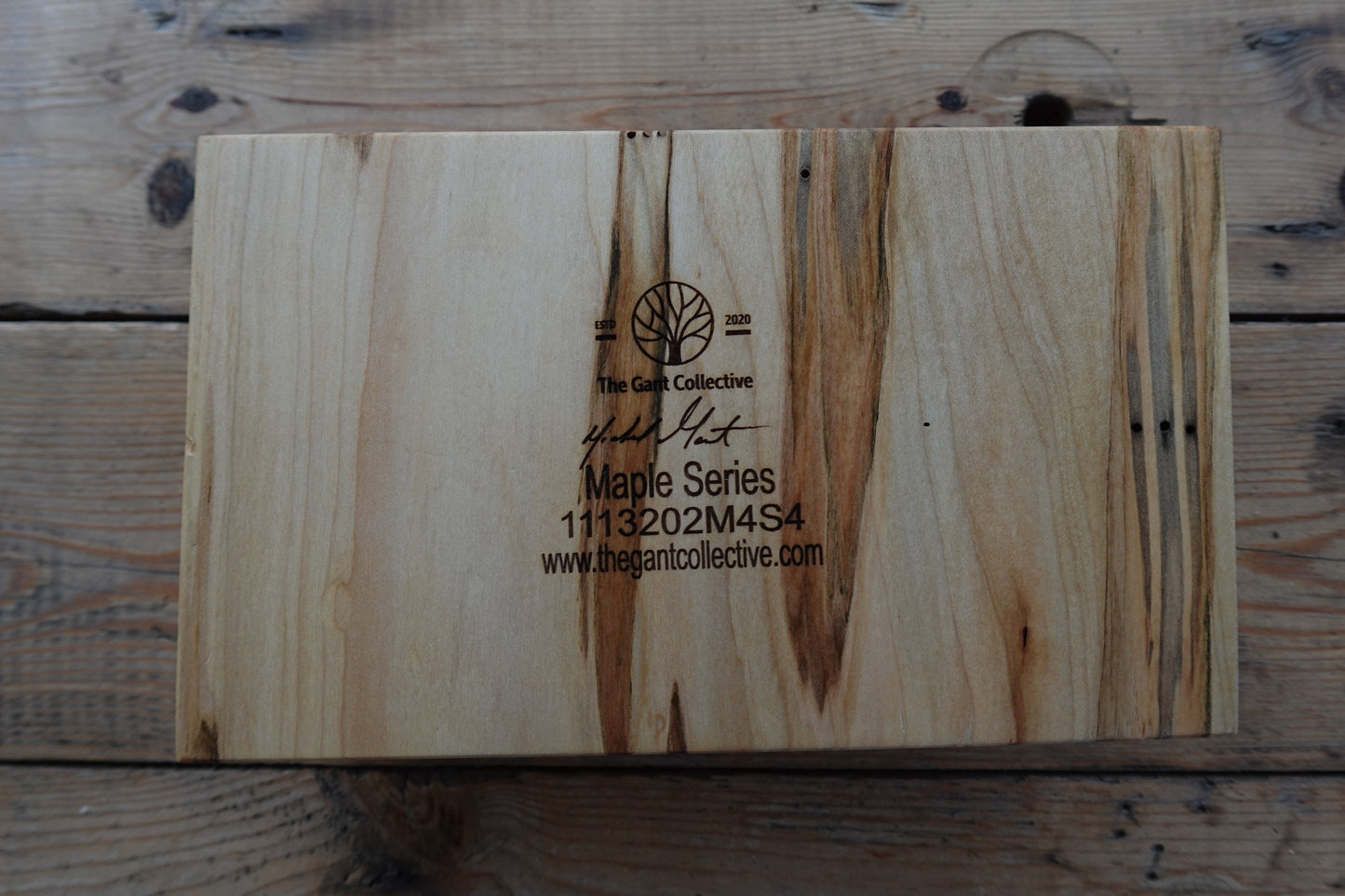 Indiana Maple 4 Slot Cigar Ashtray 113202M4S4