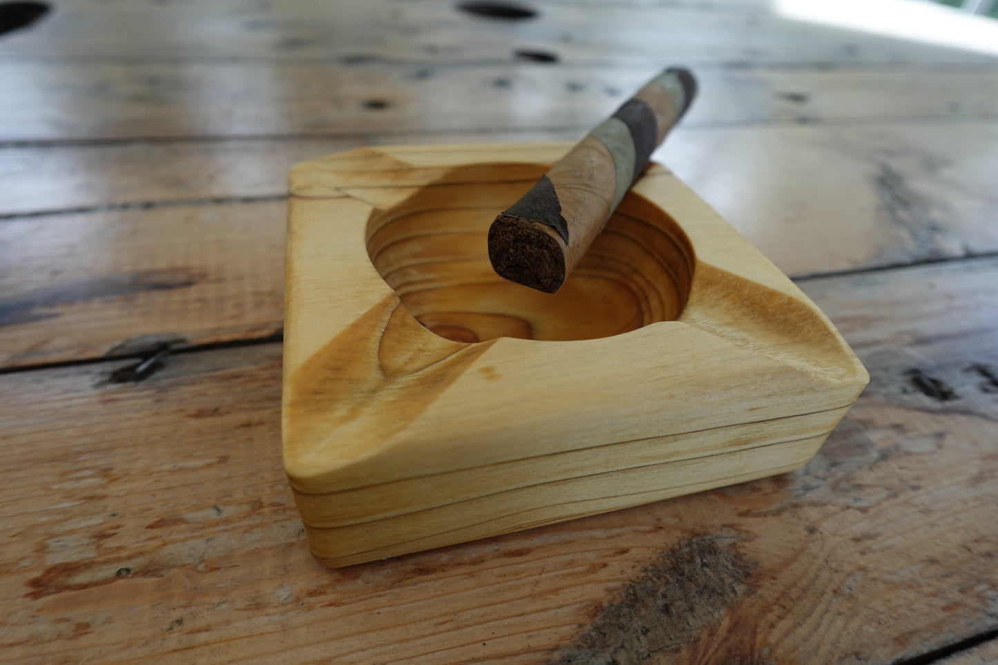 Indianapolis Motor Speedway Pine Cigar Ashtray