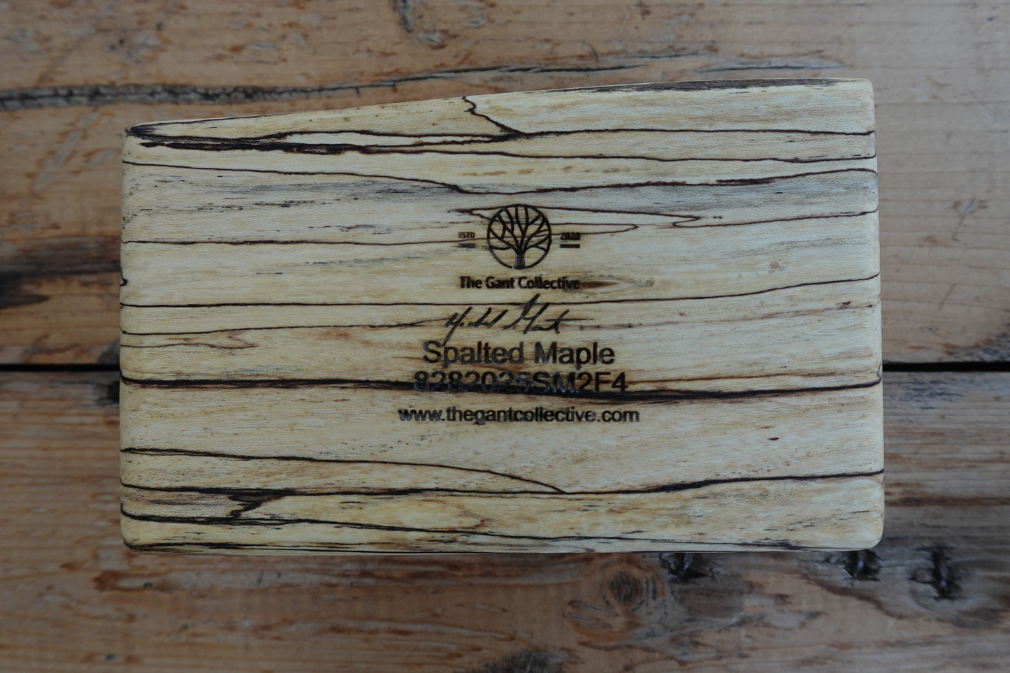 8282025SM2F4 Indiana Spalted Maple Four Finger Cigar Ashtray