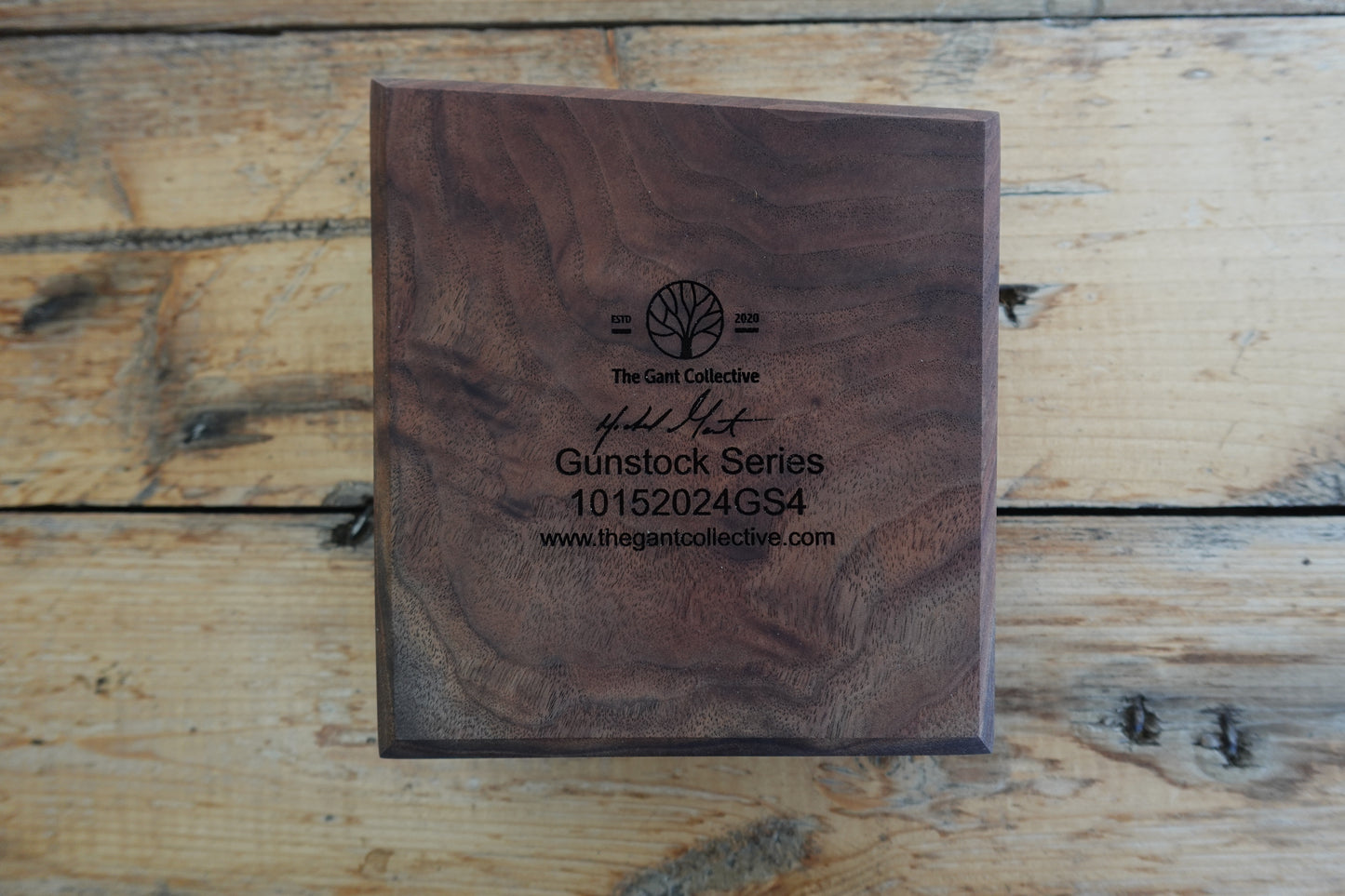 Gunstock Series Walnut Cigar Ashtray 10152024GS4