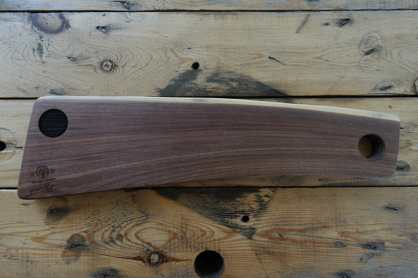 Beautiful Indiana Walnut Curved Charcuterie Board