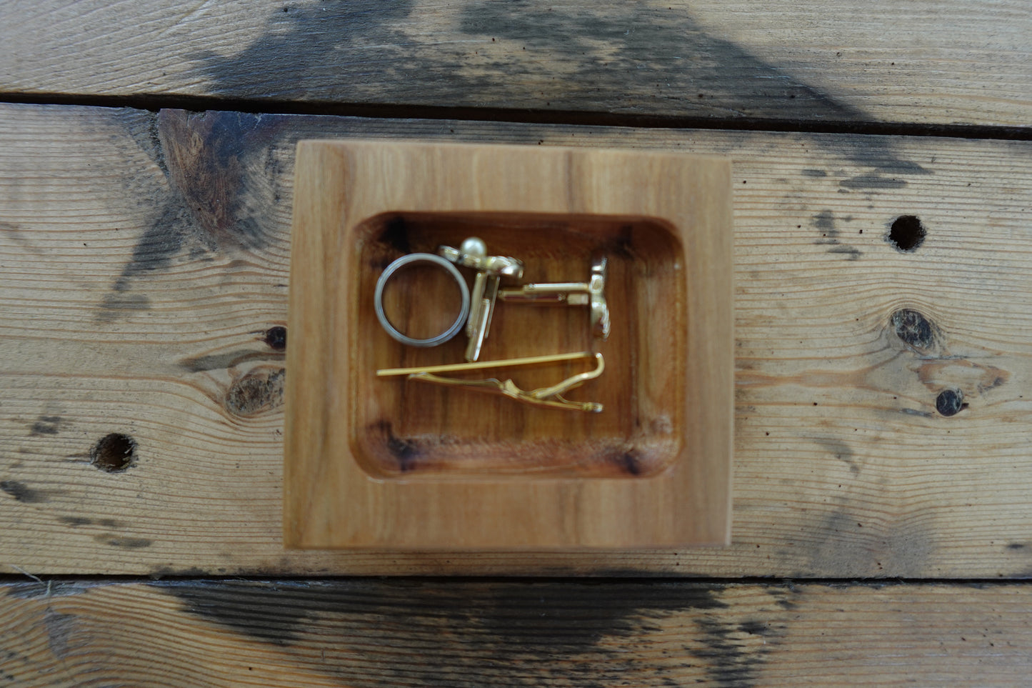 American Elm Ring Tray