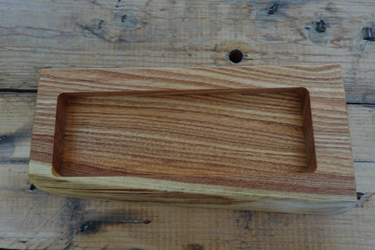 Medium Elm Charcuterie Tray