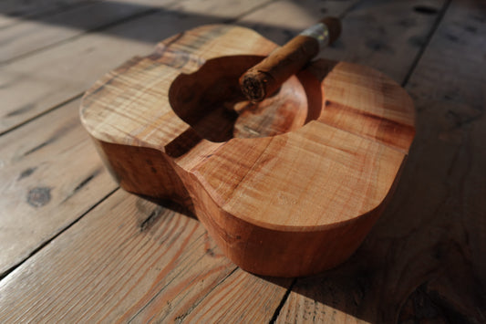 12192024AM2 Indiana Ambrosia Maple 4 Finger Cigar Ashtray