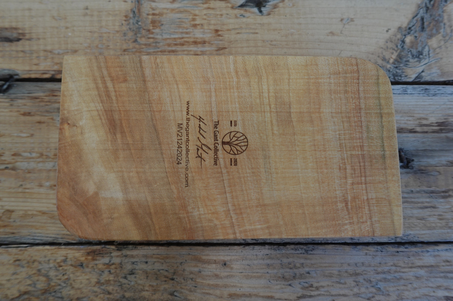 MV2124222024 Maple Oval Valet Tray