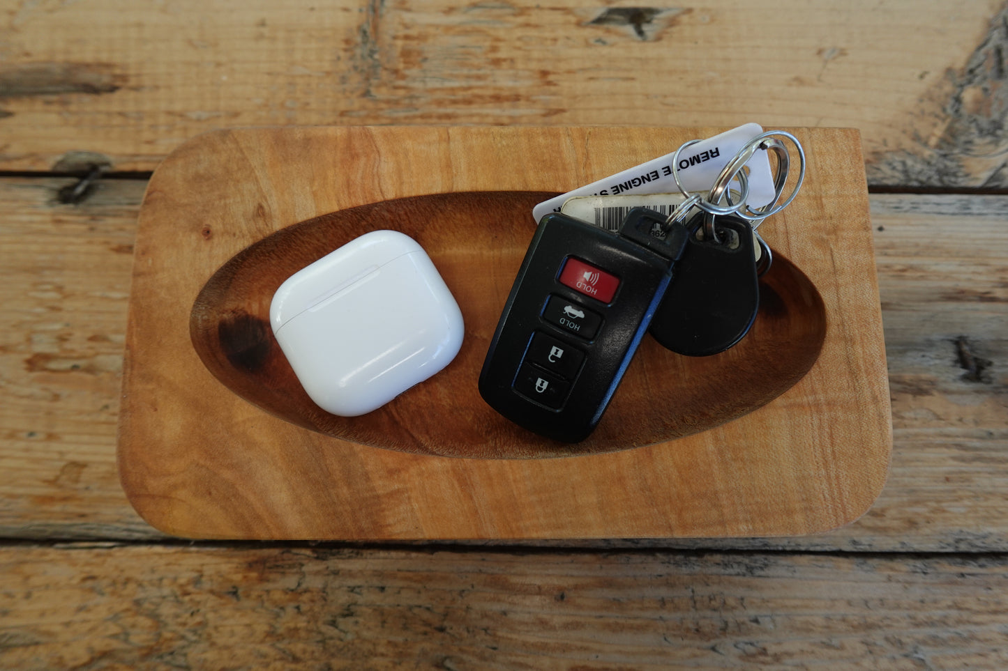 MV11242024 Indiana Maple Valet Tray