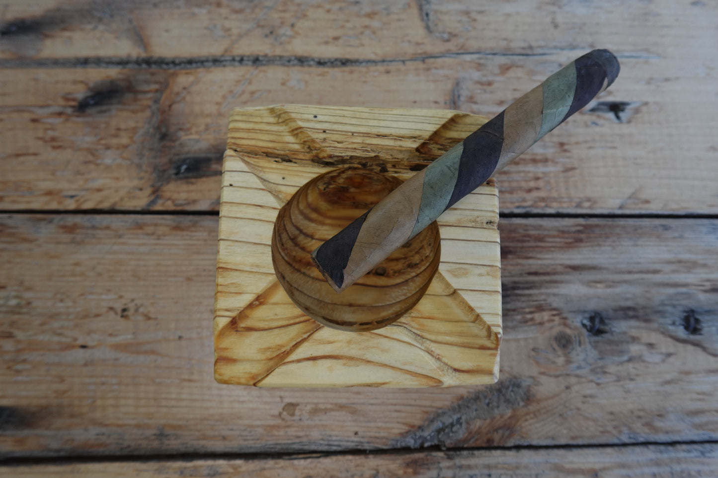 IMS Series Pine Cigar Ashtray 6192025IMS34F