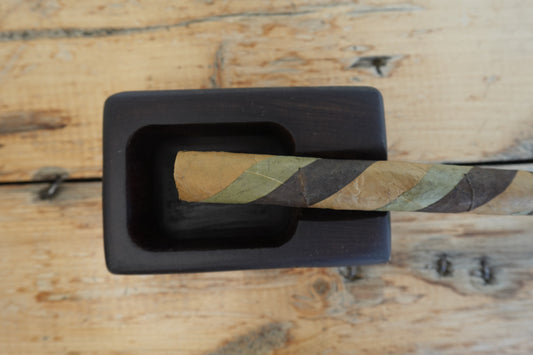 9102025IPE4F1 Ipe Cigar Ashtray