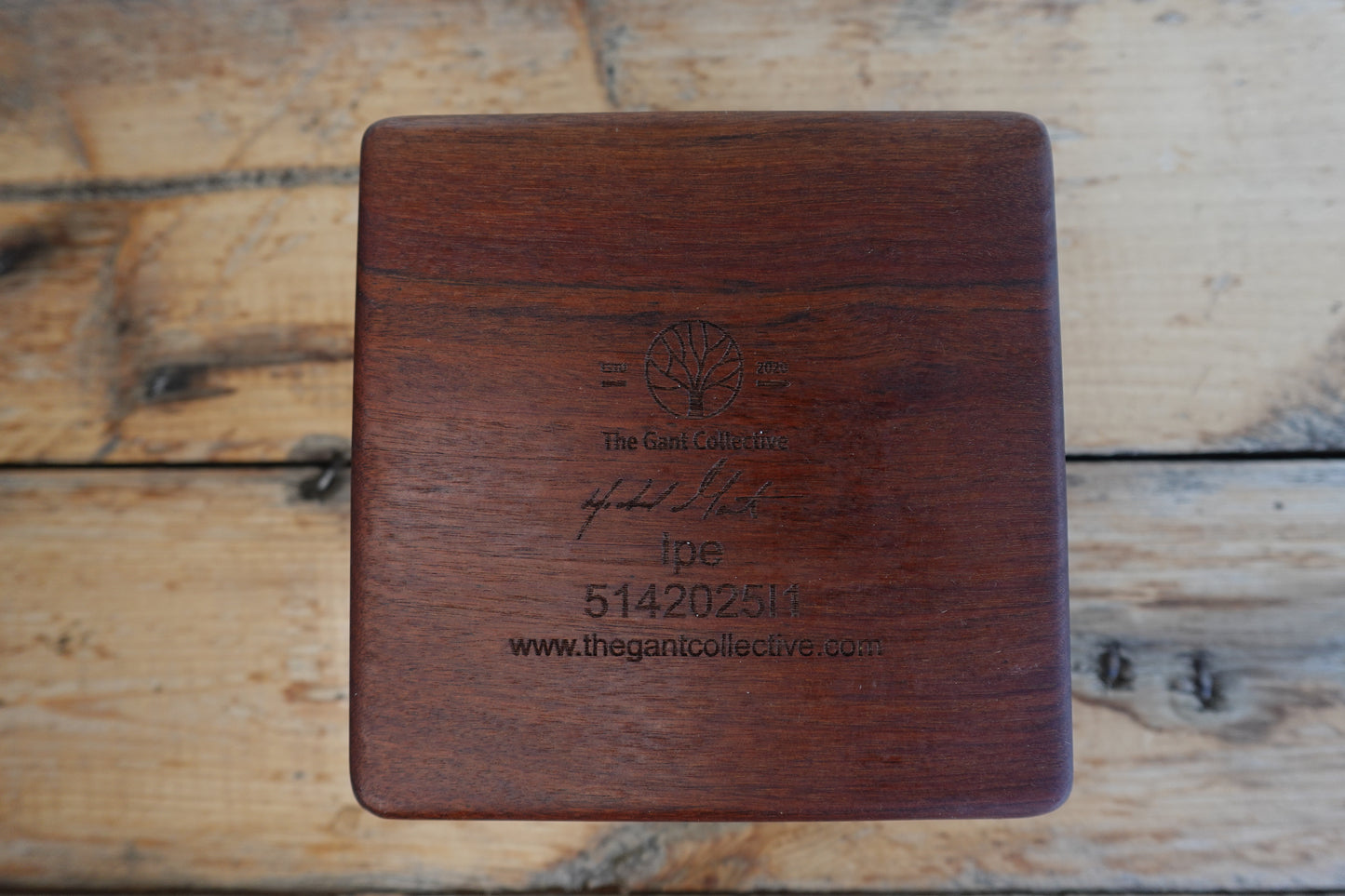 Ipe Cigar Ashtray 5142025I1