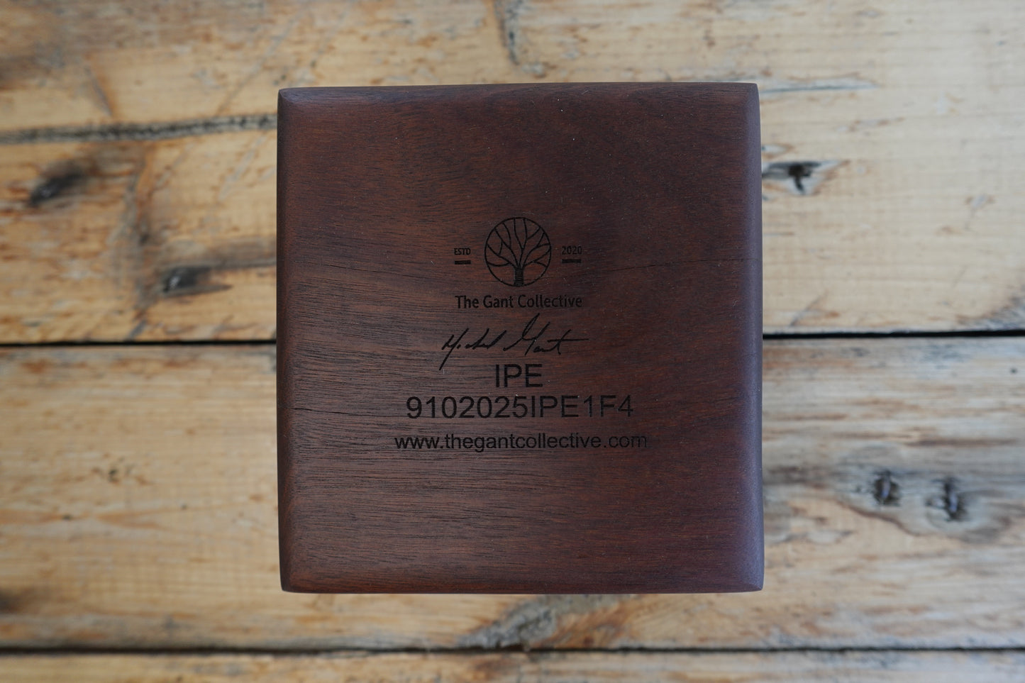 9102025IPE1F4  Brazilian Ipe Cigar Ashtray