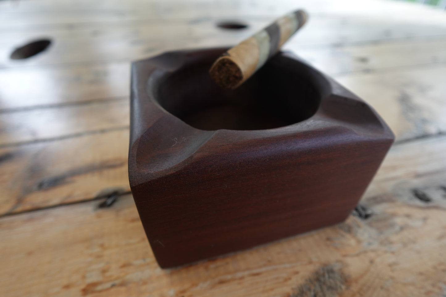 9102025IPE1F4 Brazilian Ipe Four Finger Cigar Ashtray
