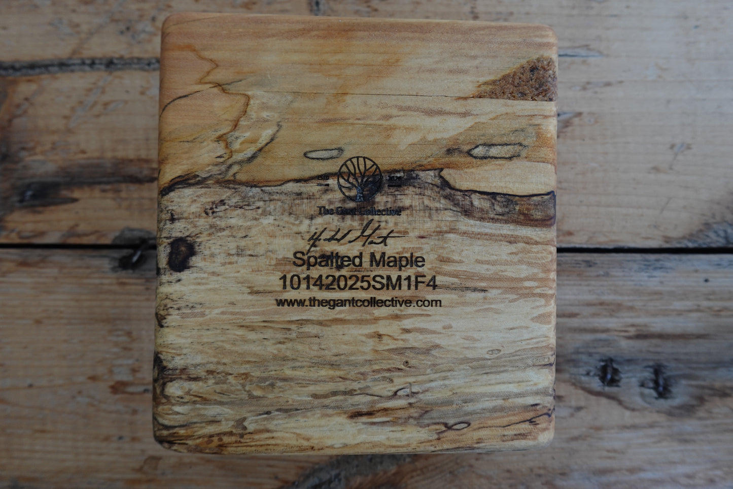 10142025SM1F4 Indiana Spalted Maple Four Finger Cigar Ashtray