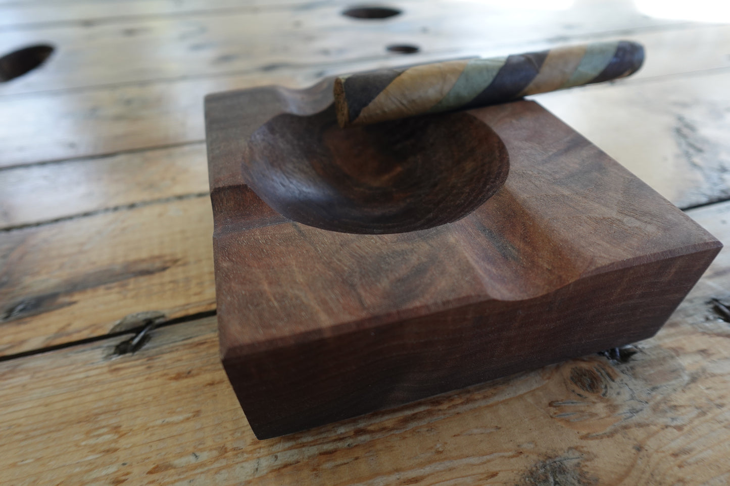 Gunstock Series Walnut Cigar Ashtray 10152024GS4