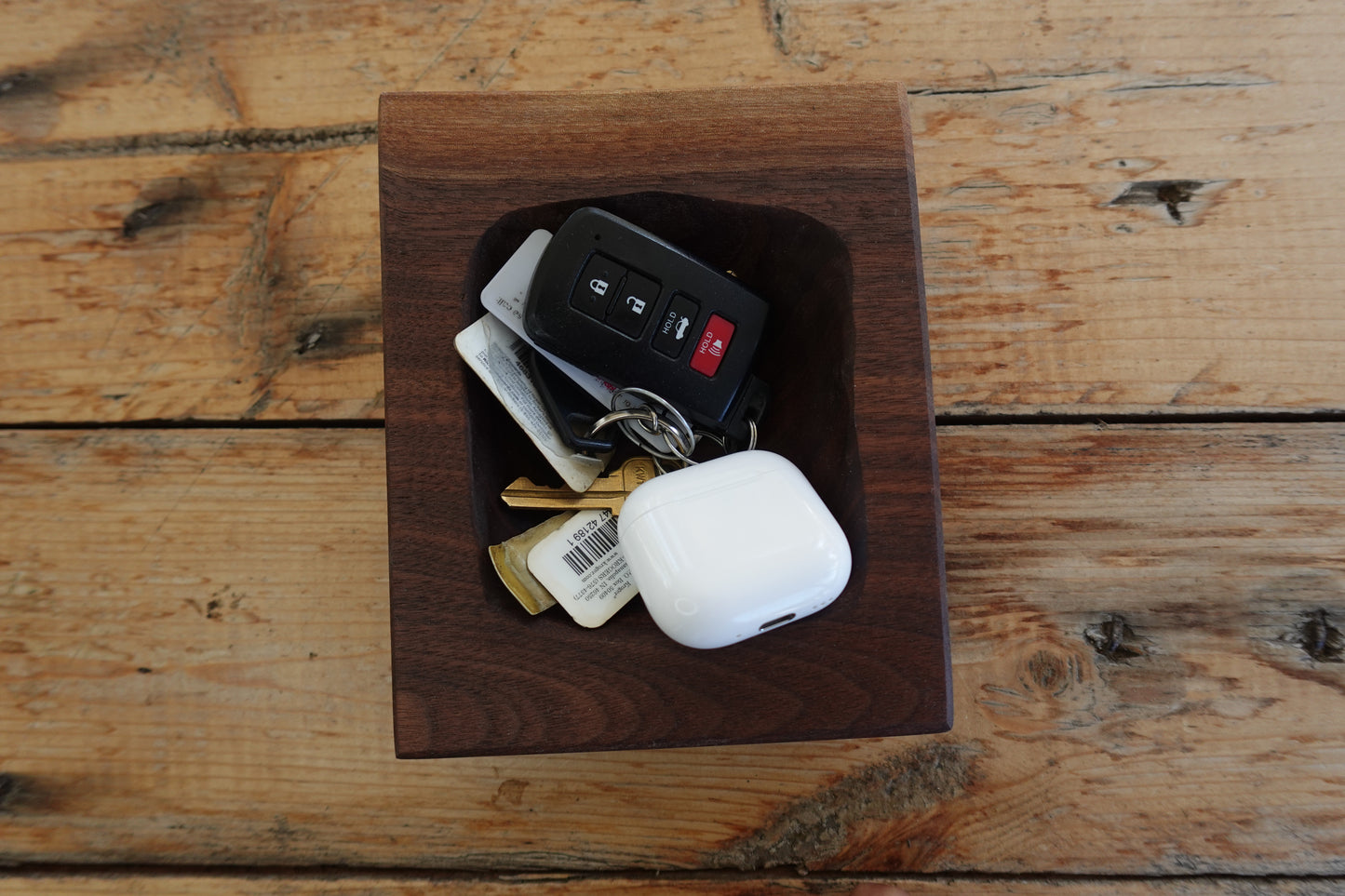 Indiana Walnut Nut Bowl/Catch All DB41232024