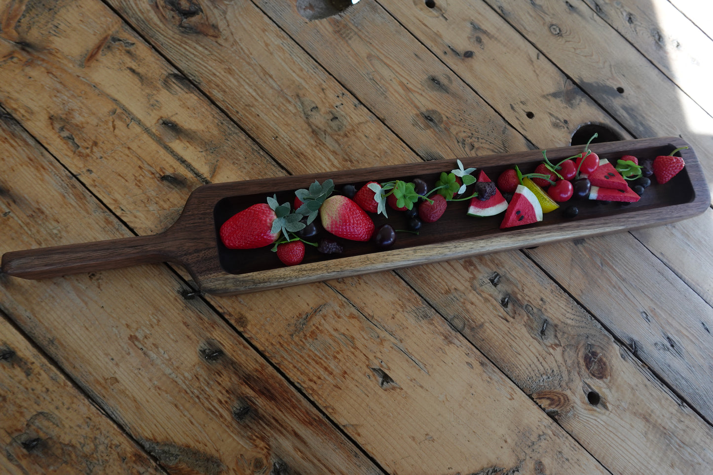 XL Indiana Walnut Charcuterie Tray